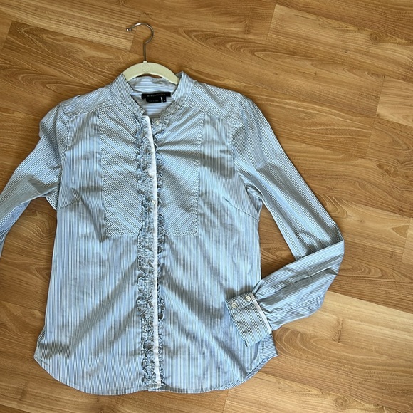 Vintage BCBGMAXAZRIA Button Down Shirt - Picture 3 of 16
